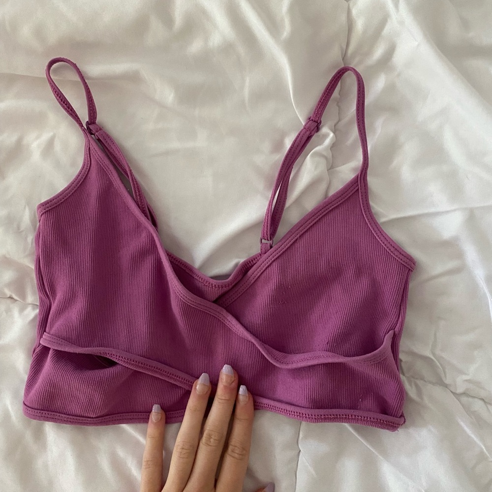 URBAN OUTFITTERS BRA TOP
